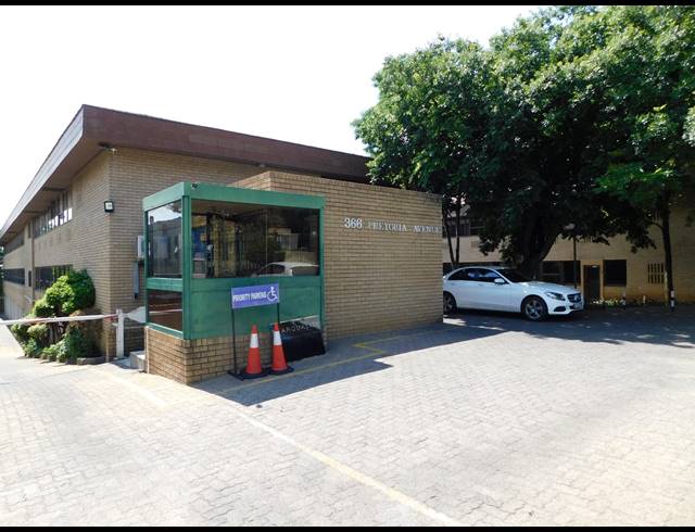 684M² OFFICE TO LET IN FERNDALE